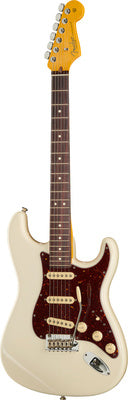 Fender American Pro II Stratocaster  RW OWT elektrinė gitara